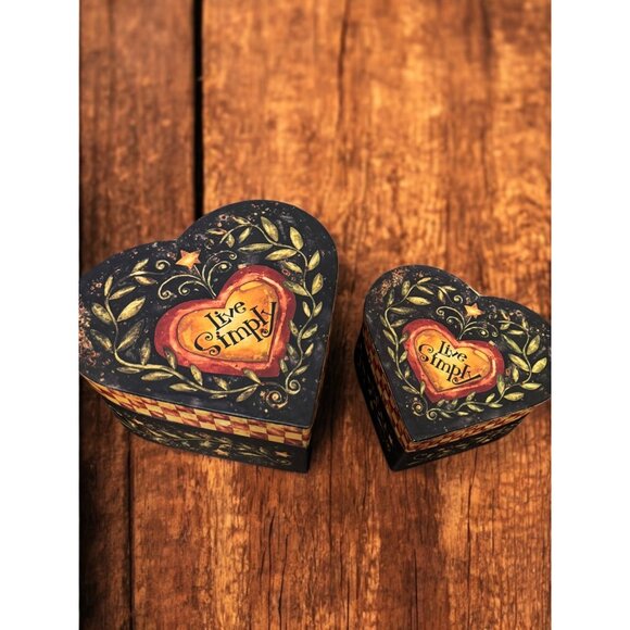 Nesting Boxes - Bob's Boxes Primitives Set of 2 with lids Heart Shape "Live Sim - Picture 1 of 6